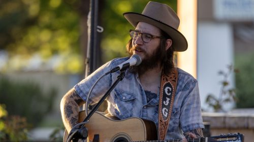 Corey-James-Grubb-at-Maddies_01