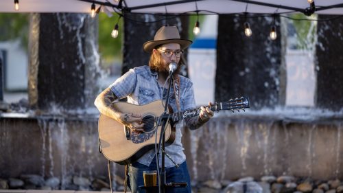 Corey-James-Grubb-at-Maddies_05